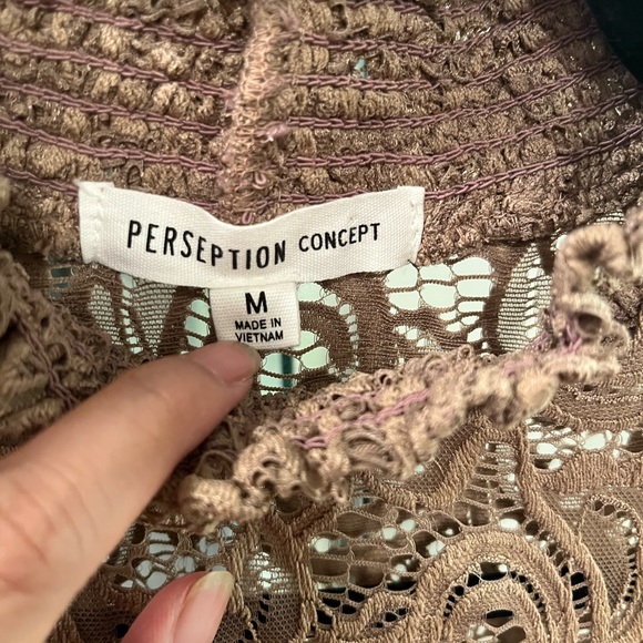 Perseption concept laced sleeveless - Picture 3 of 5